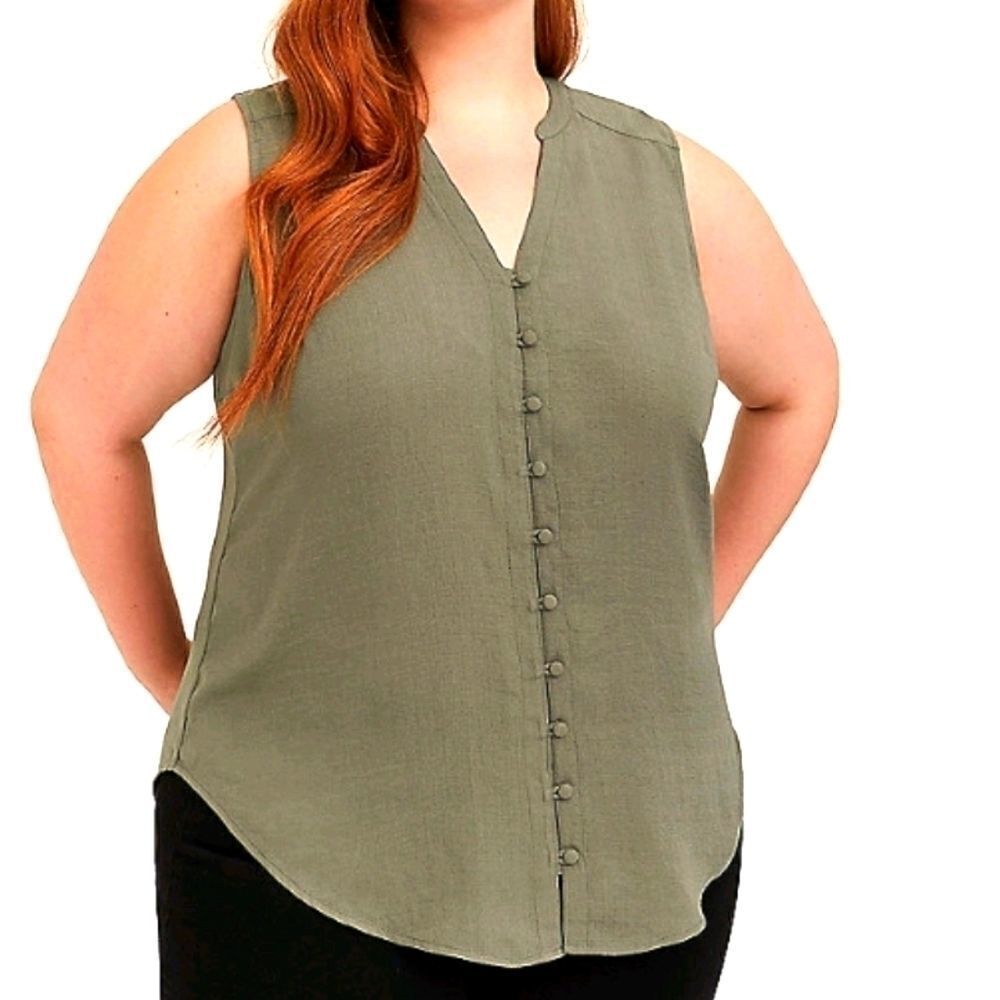 Torrid Harper light olive green gauze tunic tank